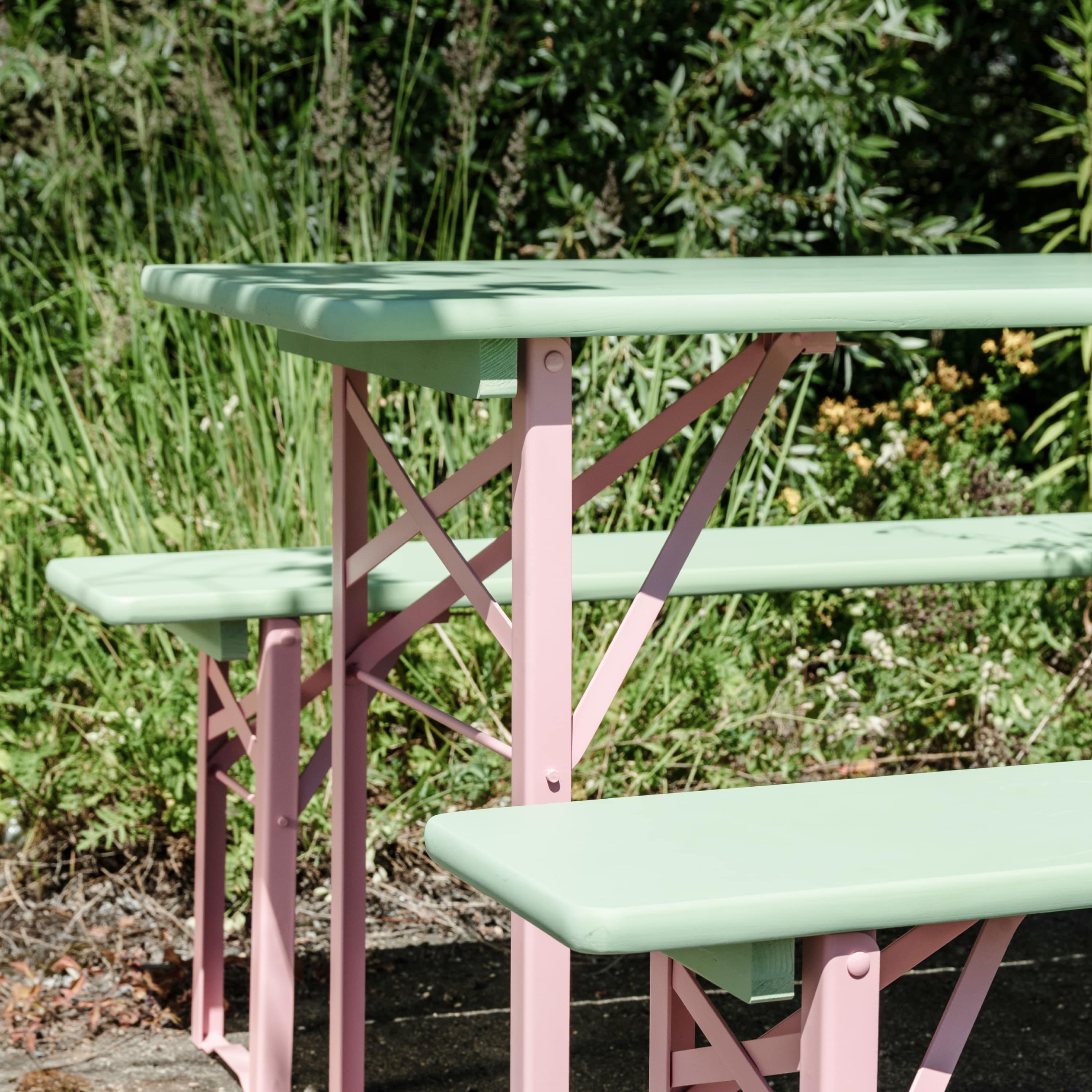 Tableros y bancos Tienda de cerveza