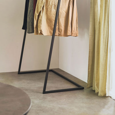 L-FORM clothes rack