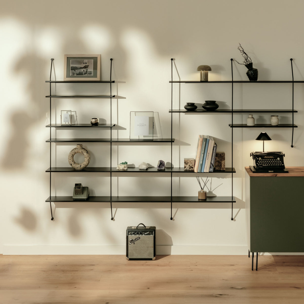 Estantería de pared STEMI¹