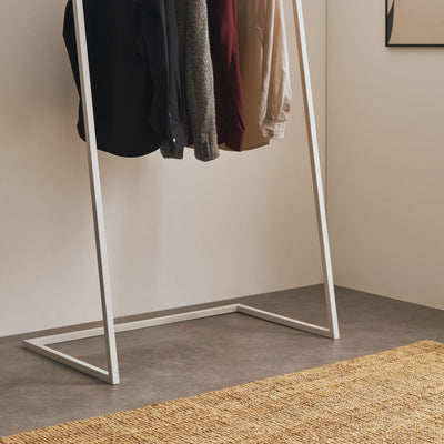 L-FORM clothes rack