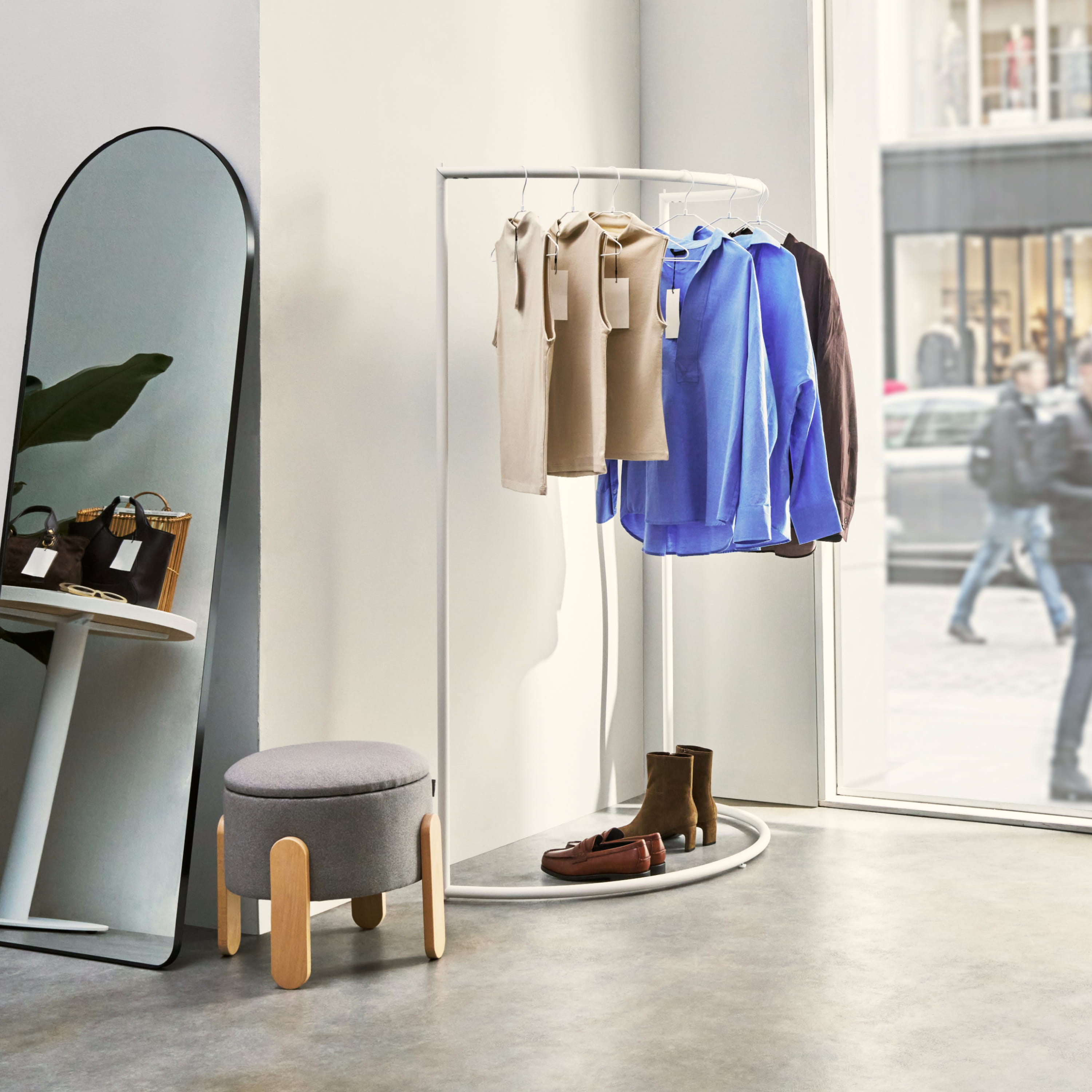 MOND clothes rack