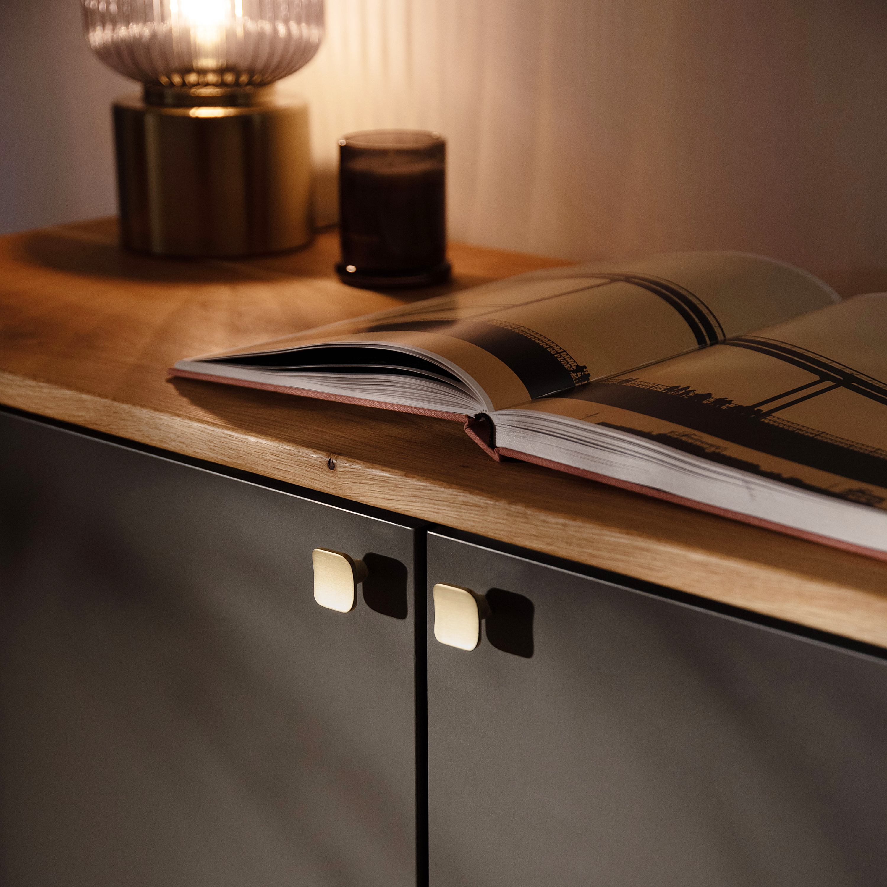 Tirador de mueble KONKAV