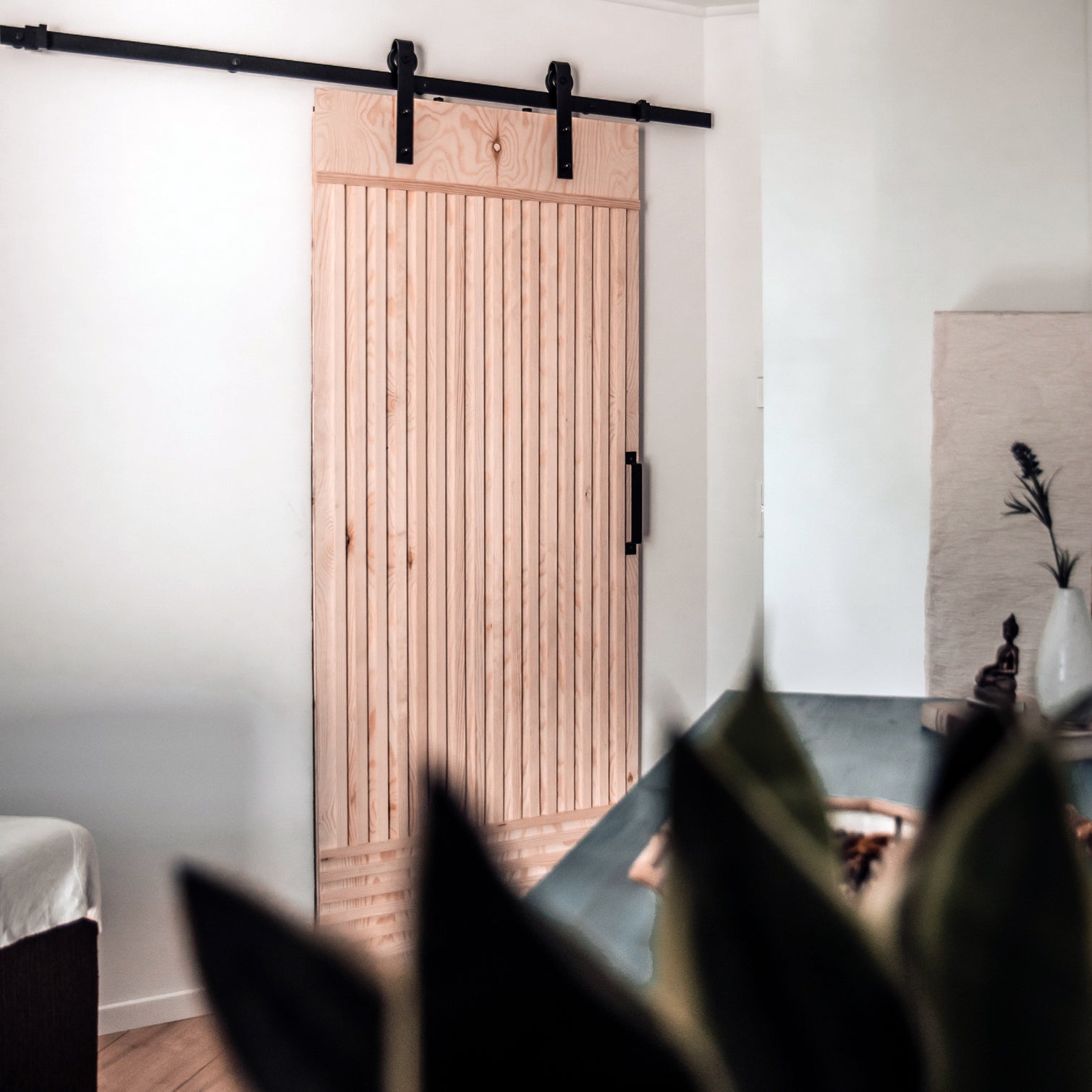 Sliding door system MODEL J