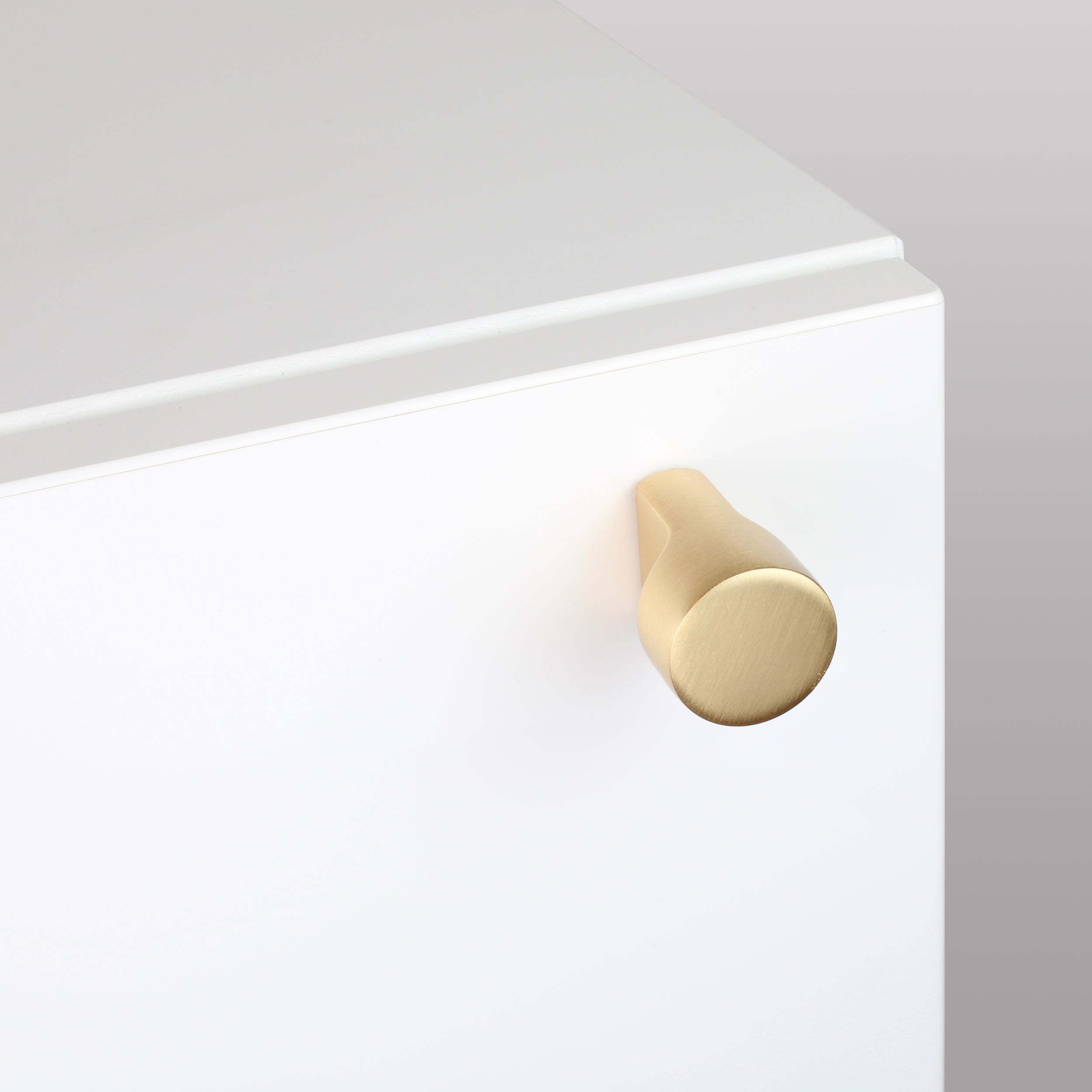 Tirador para muebles KNOPF